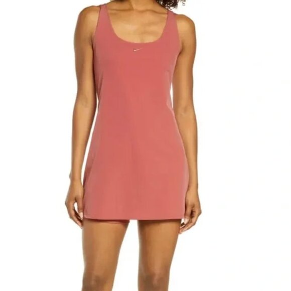 Nike Womens Bliss Luxe Exercise Tennis Dress w/ Built-in Bra/Shorts XS Pink - Picture 1 of 7